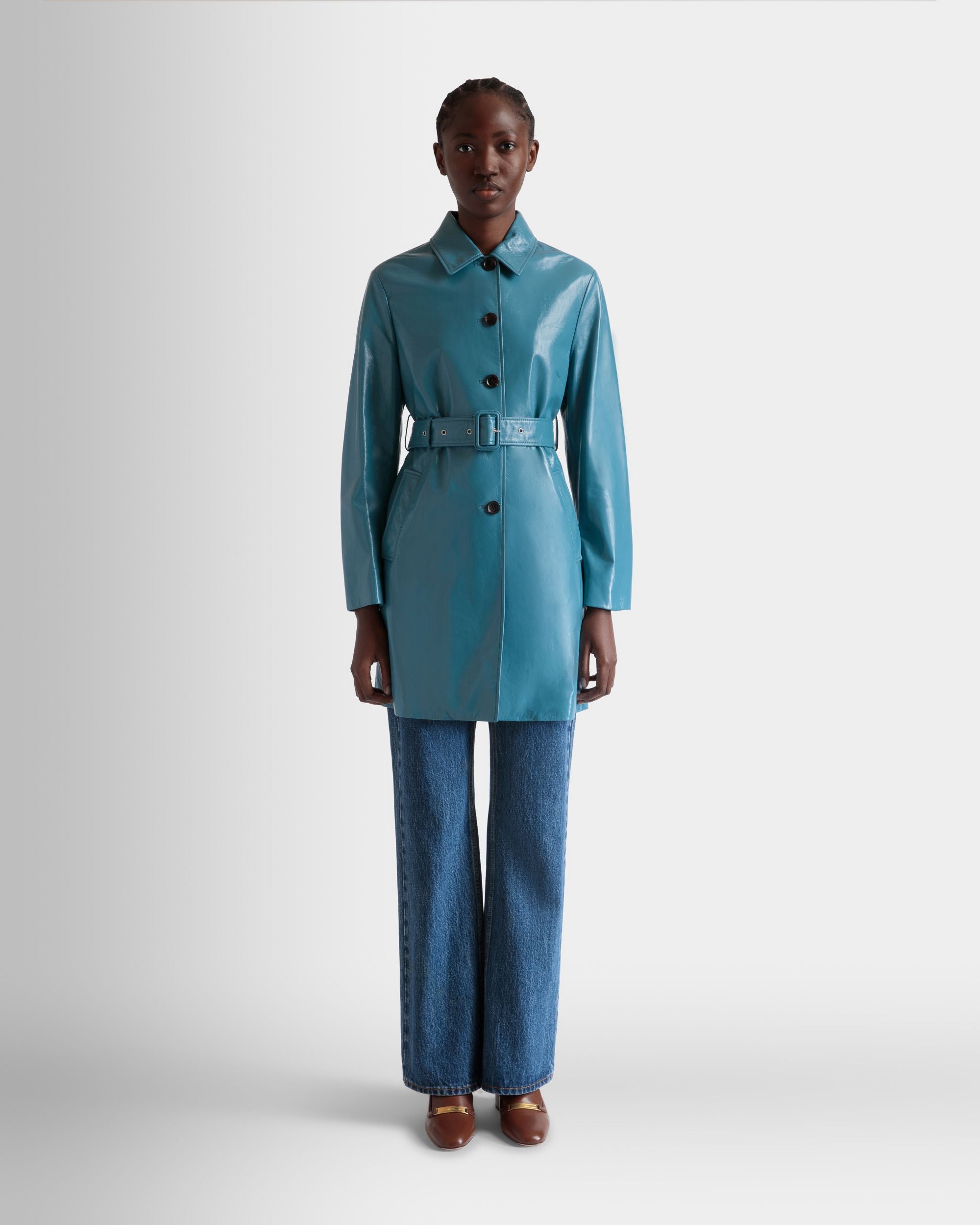 Mantel Mit Gürtel Aus Leder In Medium Blue - Donna - Bally - 02