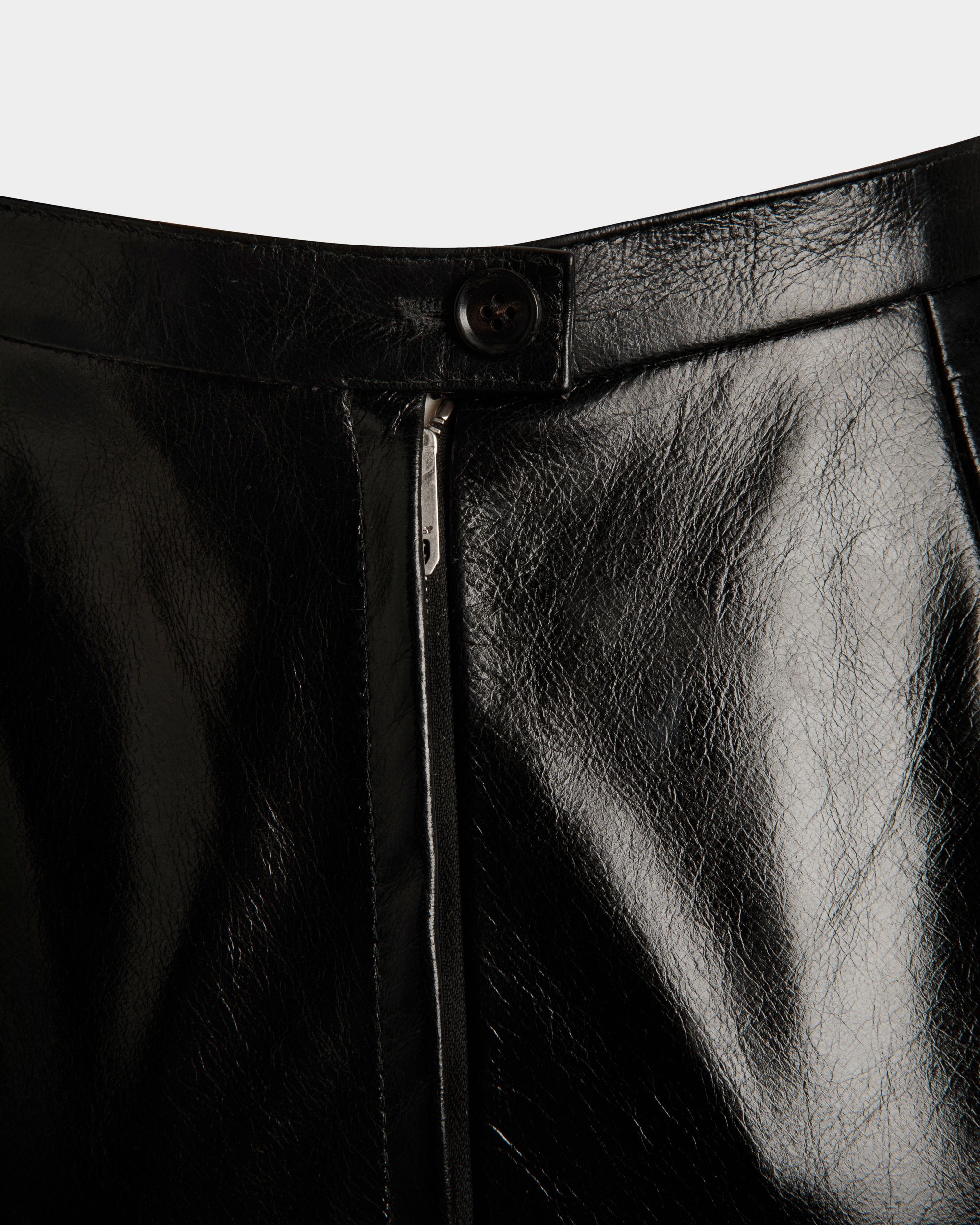 Shorts Aus Leder In Schwarz - Damen - Bally - 02
