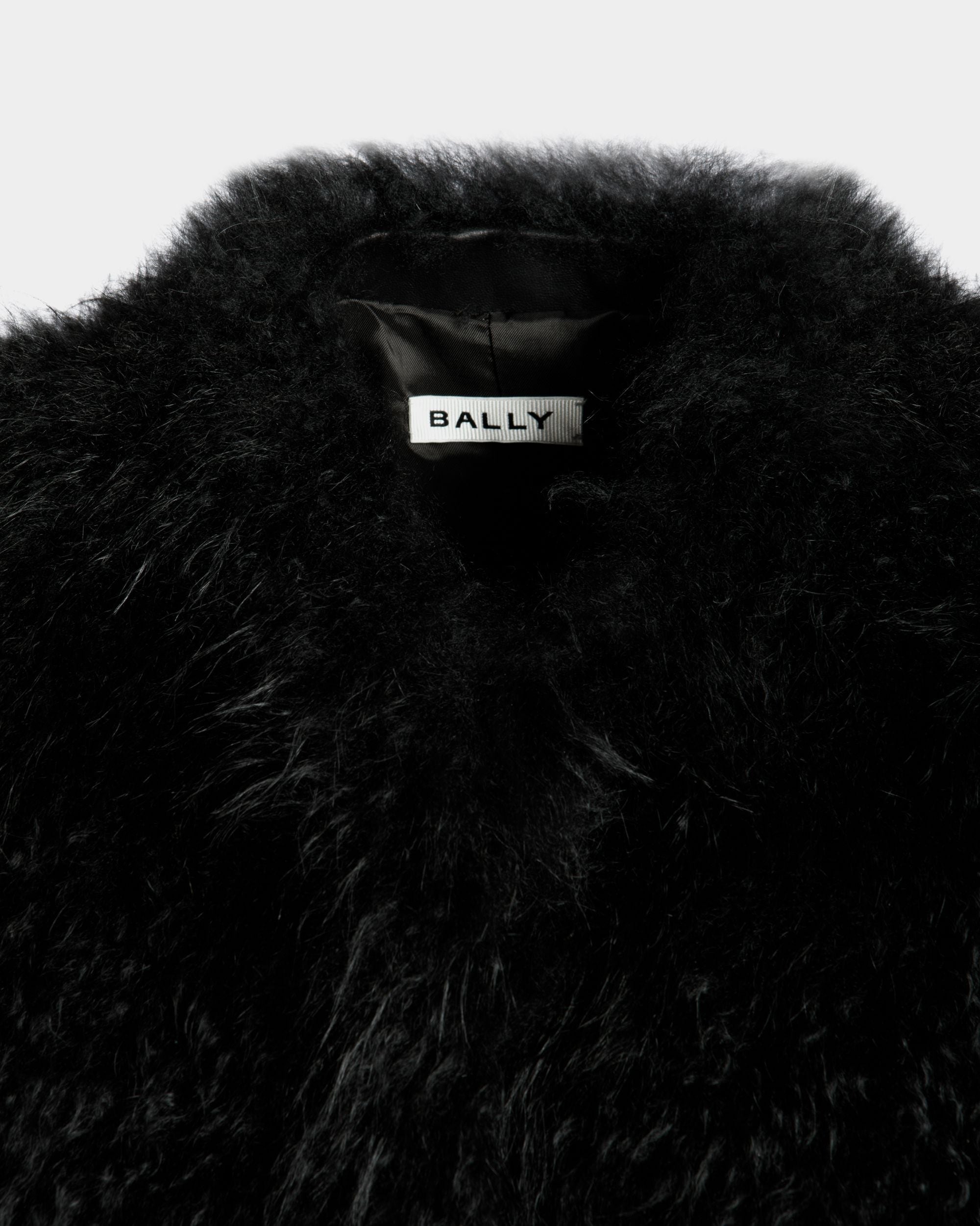 Winter Capsule Weste Aus Schwarzem Schaffell - Femme - Bally - 04