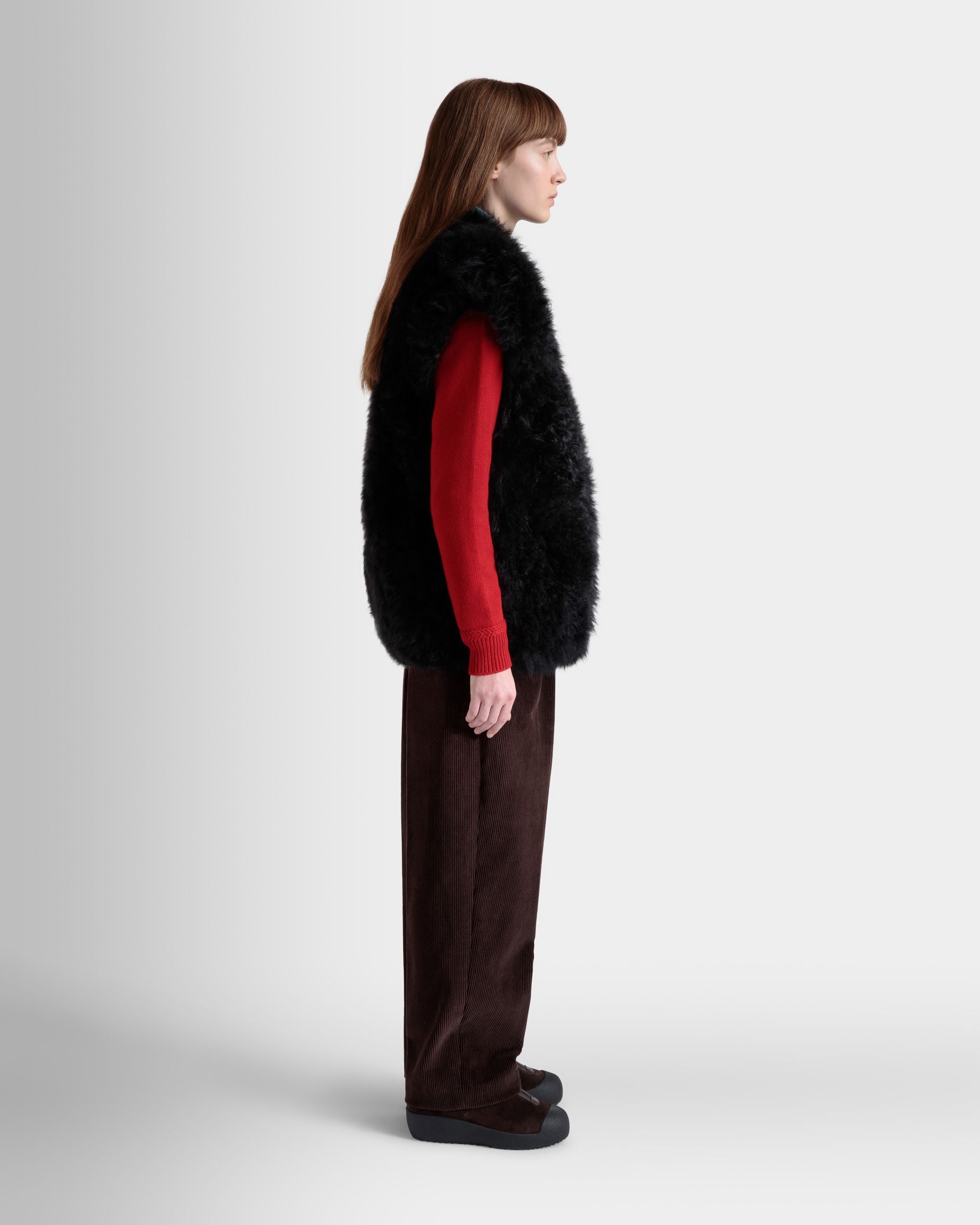 Winter Capsule Weste Aus Schwarzem Schaffell - Femme - Bally - 05