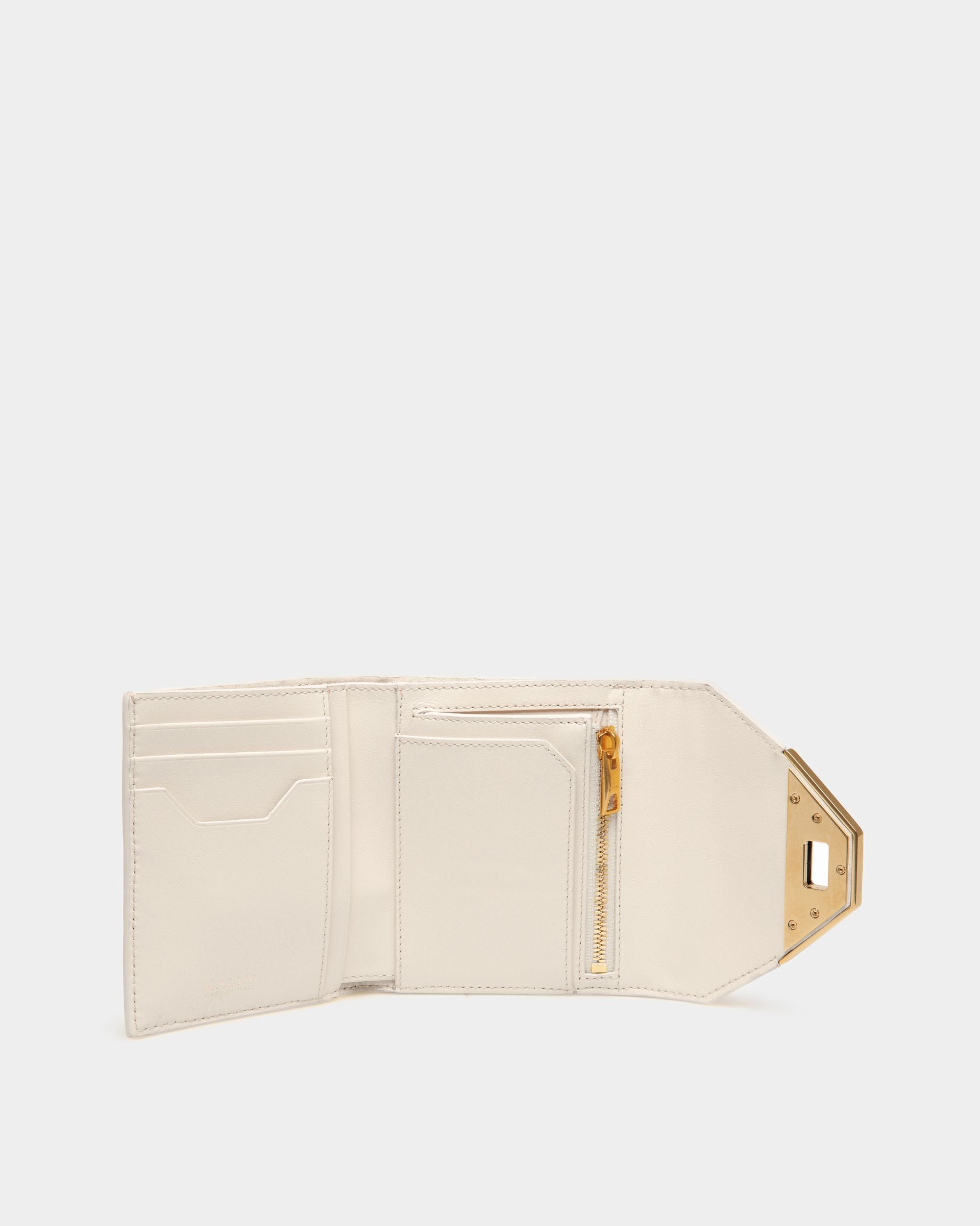 Tilt | Damen-Geldbörse aus weißem Leder mit Kroko-Print | Bally | Still Life Offen / Innen
