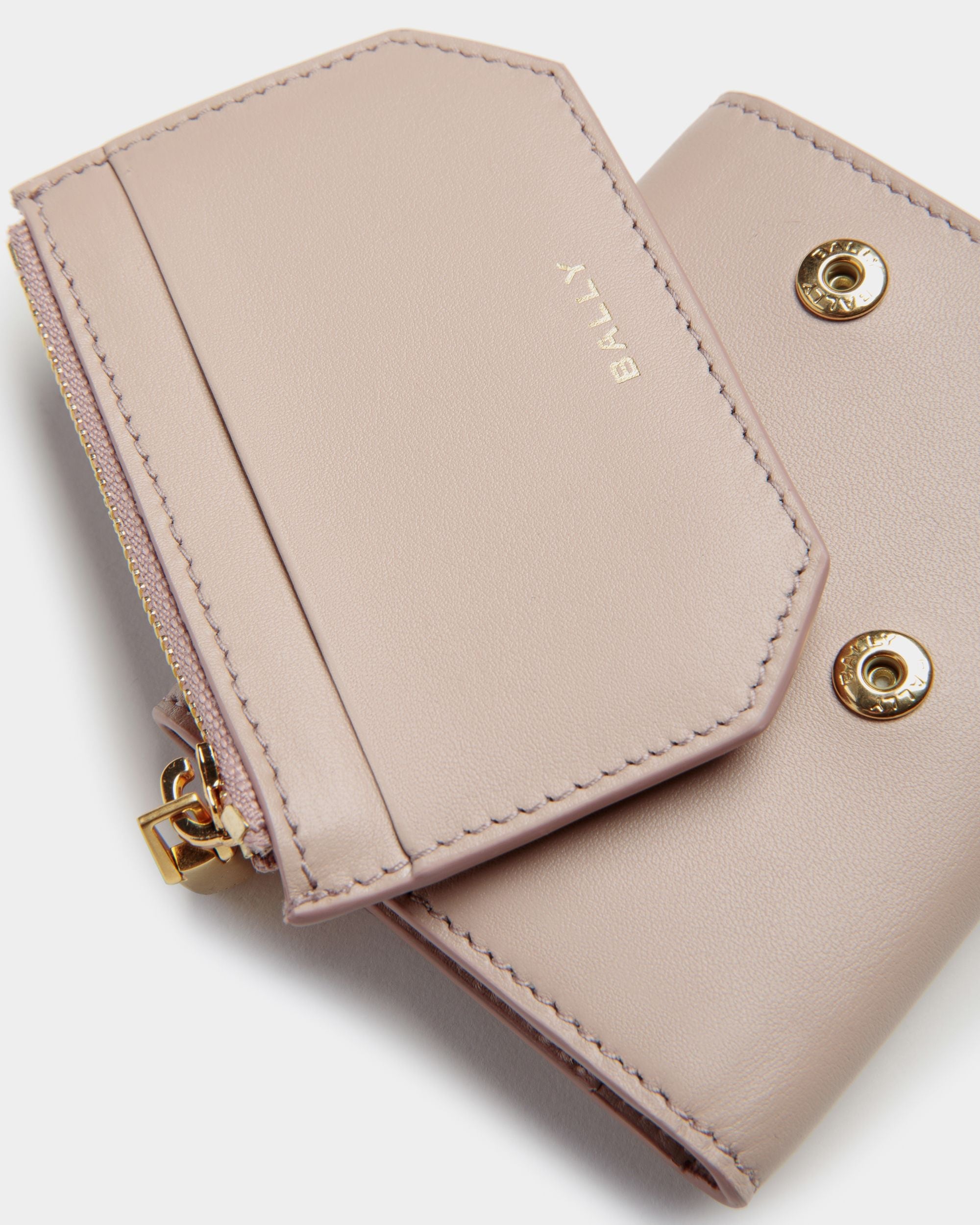 Emblem Geldbörse Aus Leder In Light Beige - Damen - Bally - 04