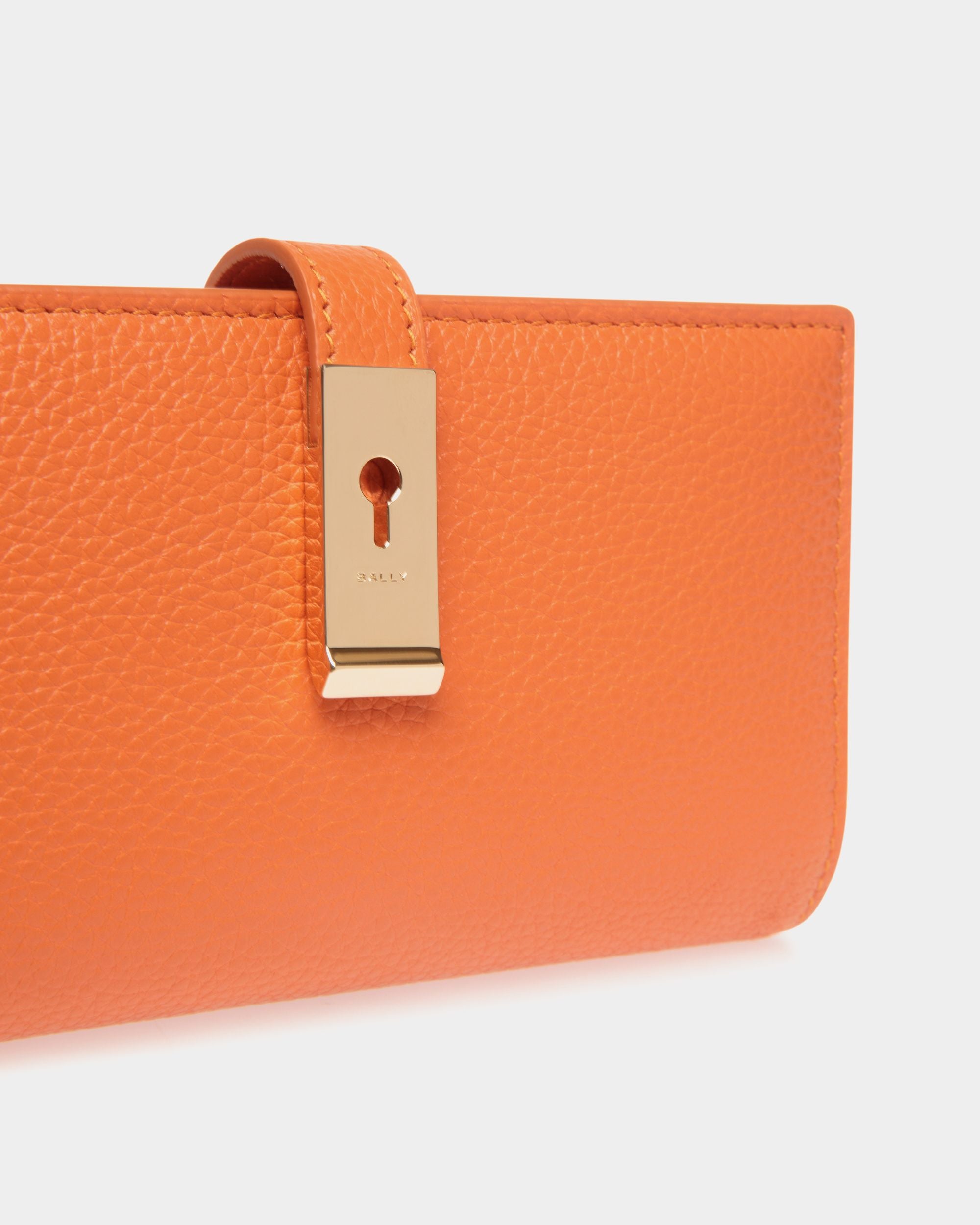 Lange Geldbörse Lock Me Aus Genarbtem Leder In Koi Orange - Damen - Bally - 04