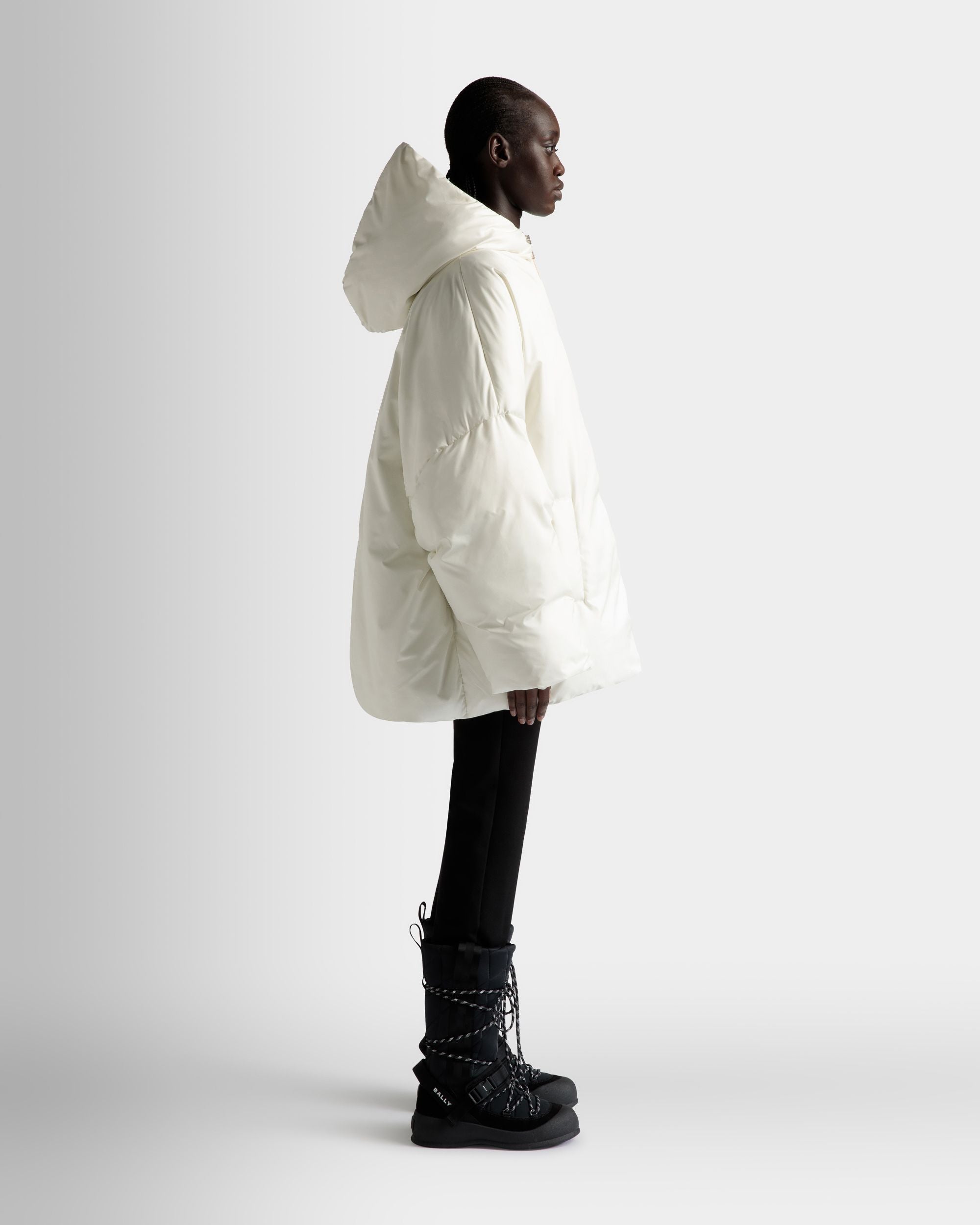 Puffer Jacket In White Nylon - Women's - Bally - 05