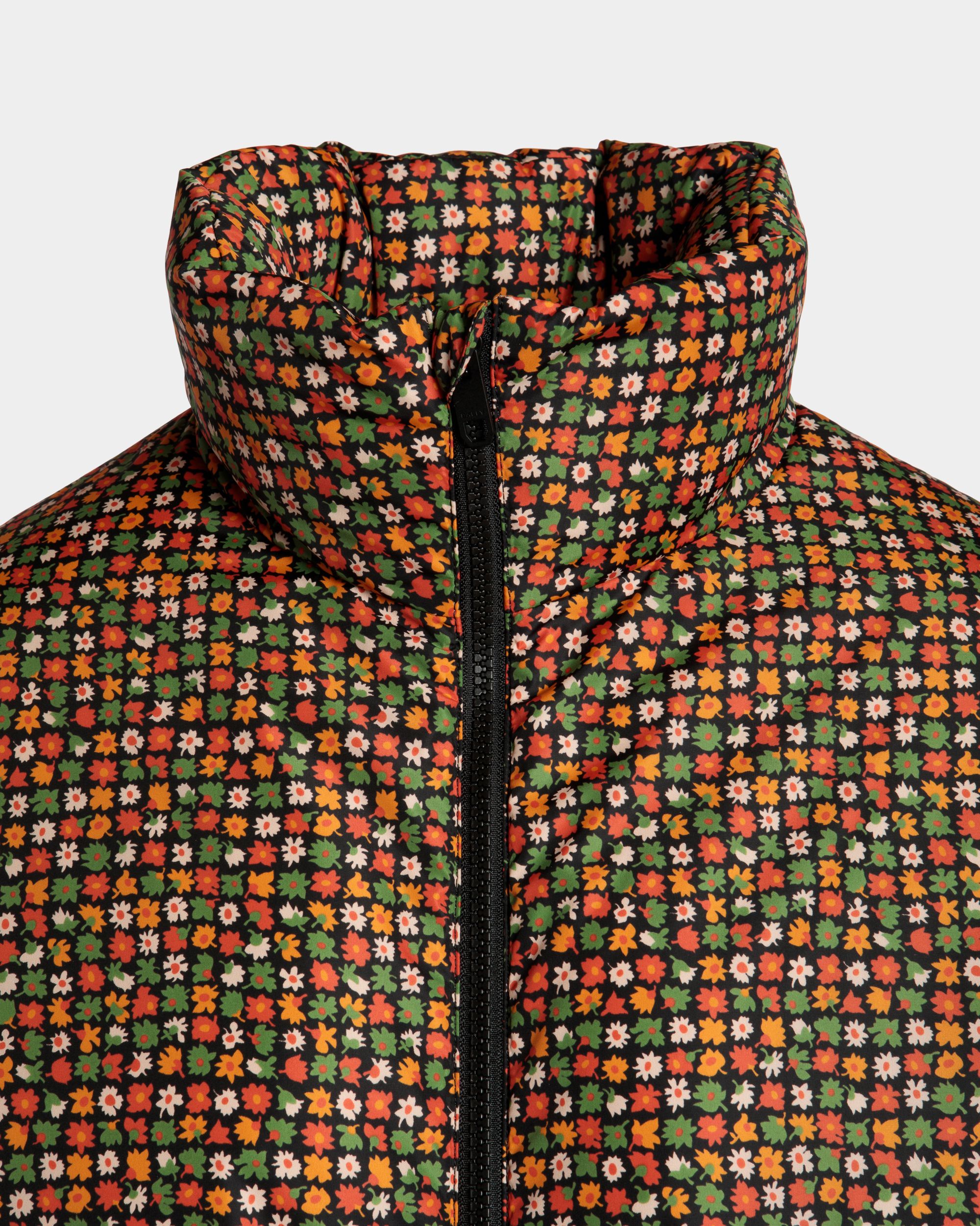 Winter Capsule Steppjacke Mit Alpenblumen Aus Mehrfarbigem, Recyceltem Nylon - Femme - Bally - 04