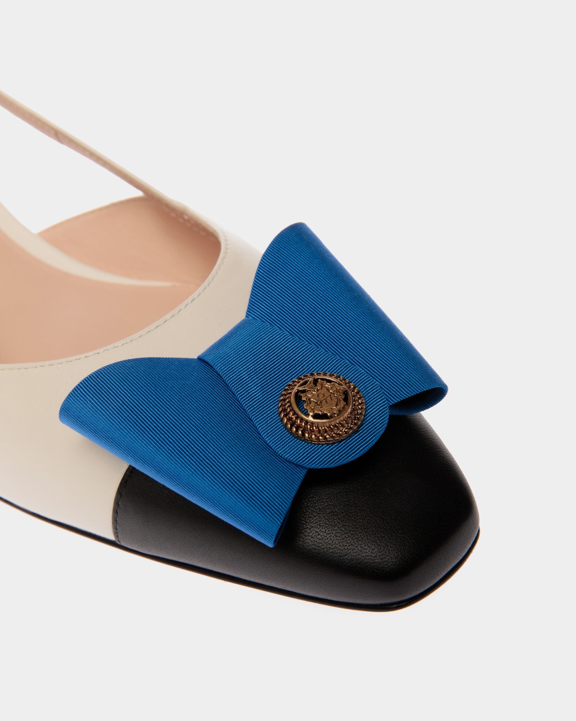 Décolleté Slingback B-Bow In Pelle Bianca E Nera - Donna - Bally - 06