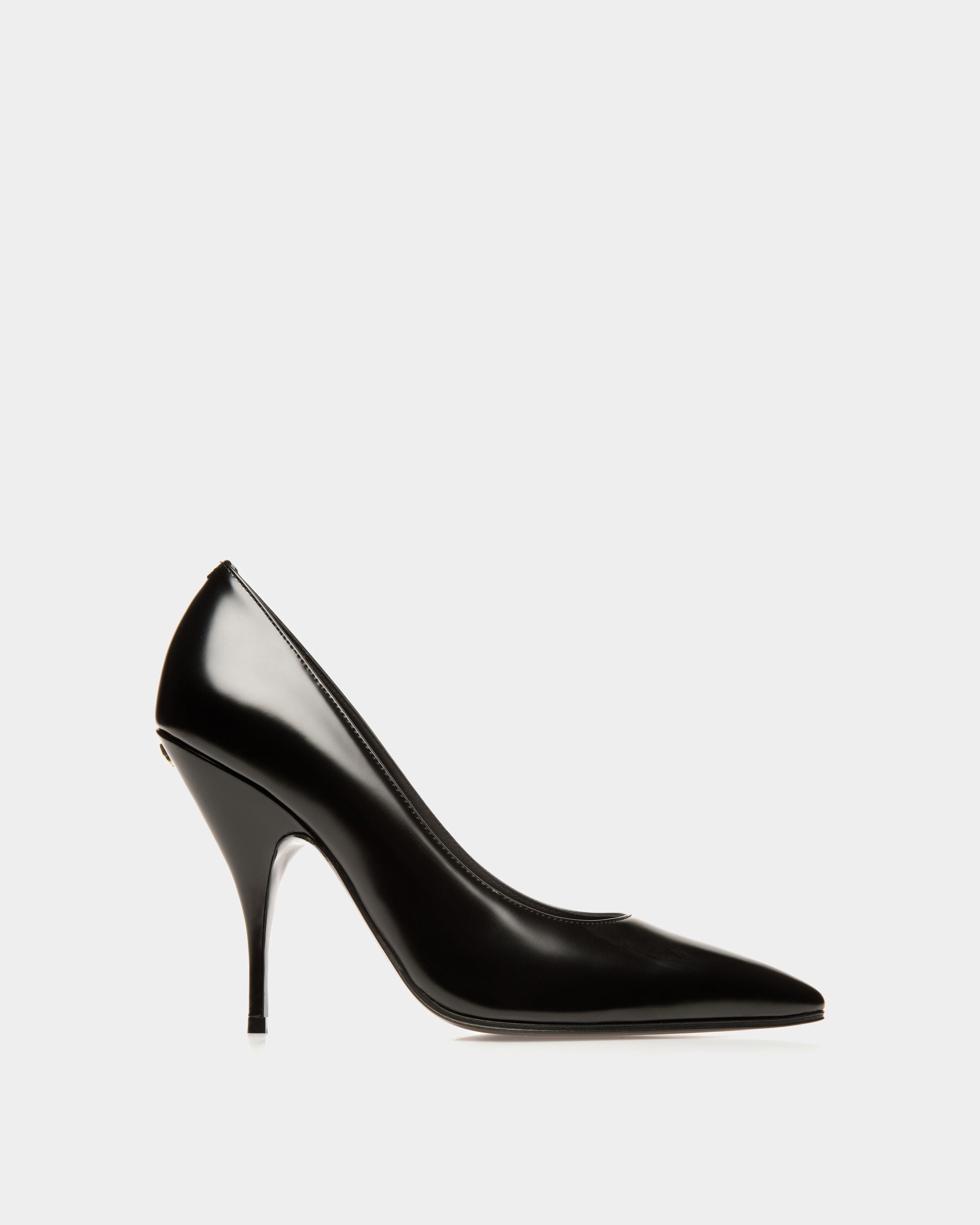 Women's Claudelle Pumps In Black Leather | Bally | Still Life Side