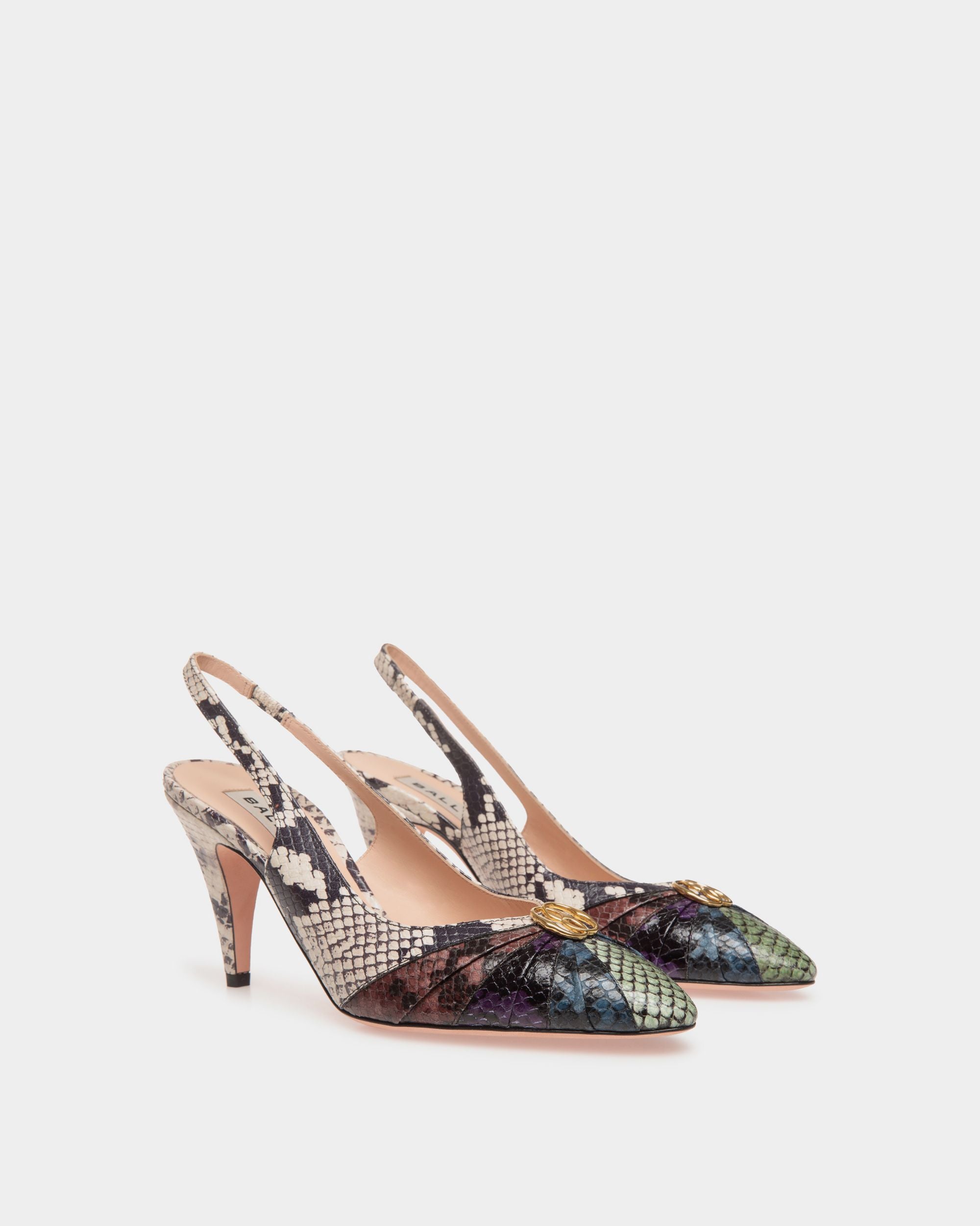 Jolene | Slingbacks für Damen aus mehrfarbigem Leder mit Python-Print | Bally | Still Life 3/4 Vorderseite