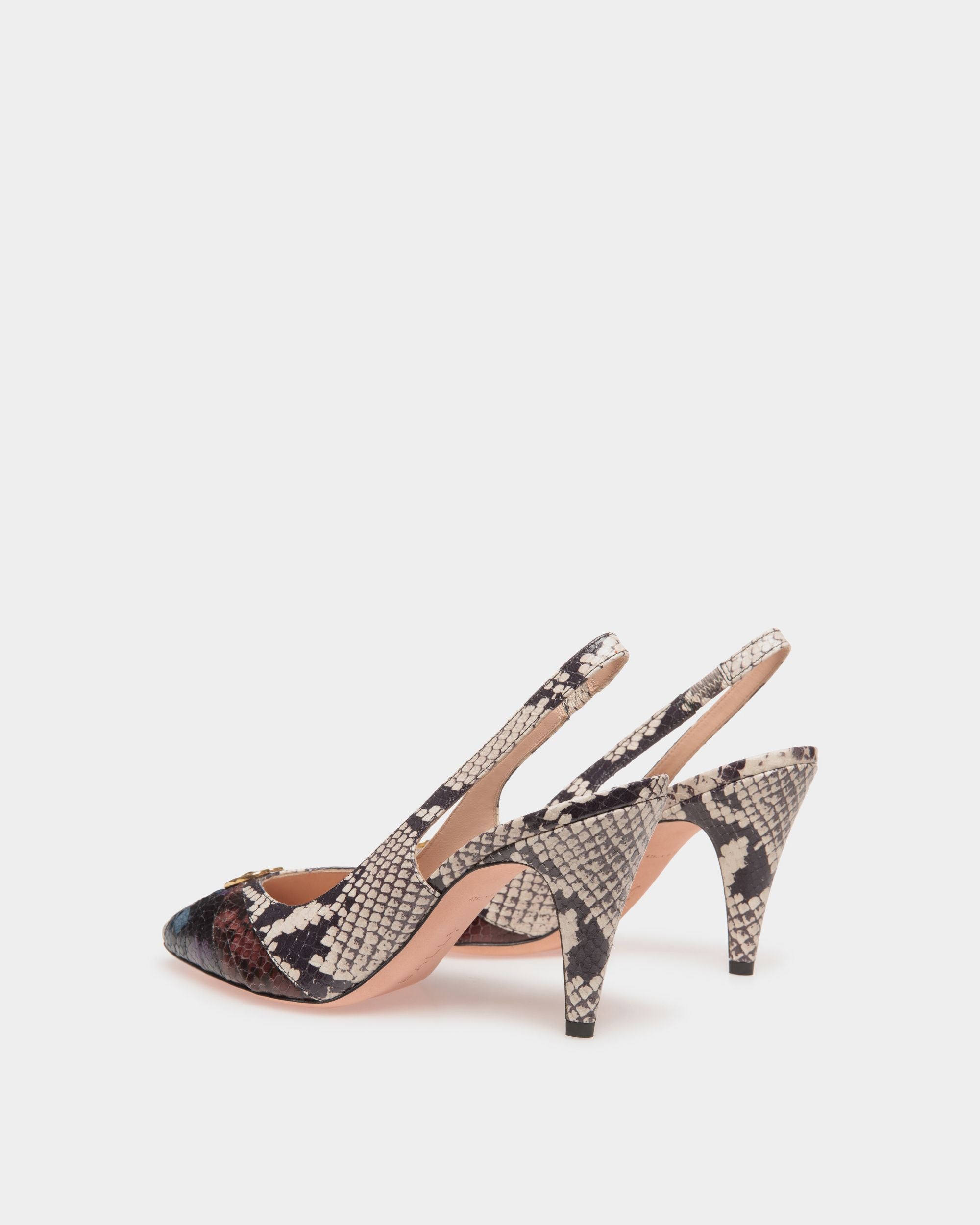 Jolene | Slingbacks für Damen aus mehrfarbigem Leder mit Python-Print | Bally | Still Life 3/4 Rückseite