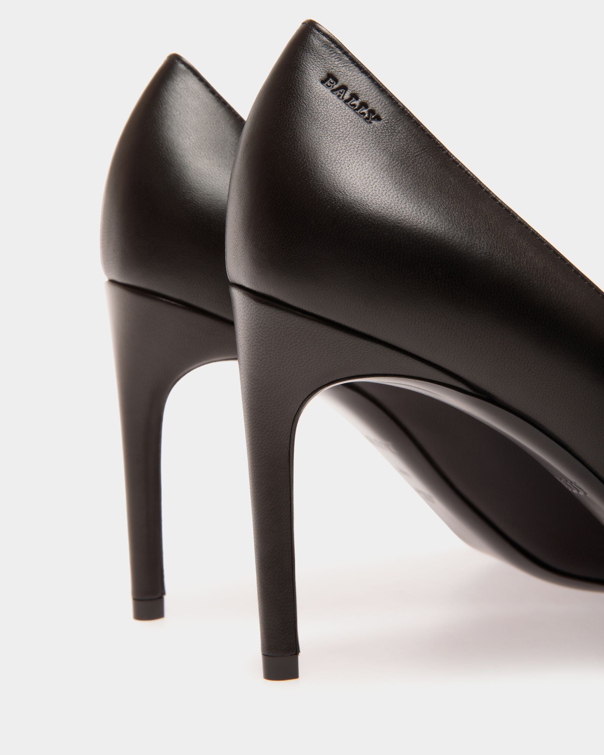 Pump In Black Lamb - Damen - Bally - 05
