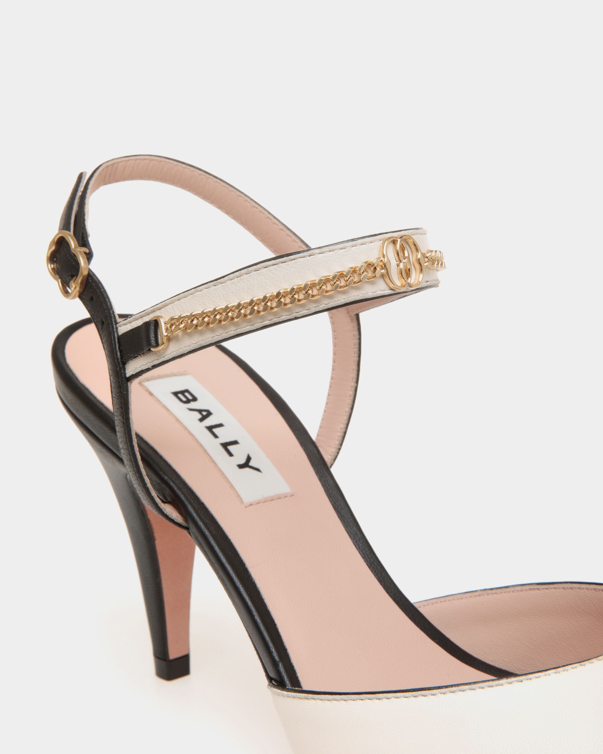 Sandale À Talon Daily Emblem En Cuir Noir Et Blanc - Femme - Bally - 04