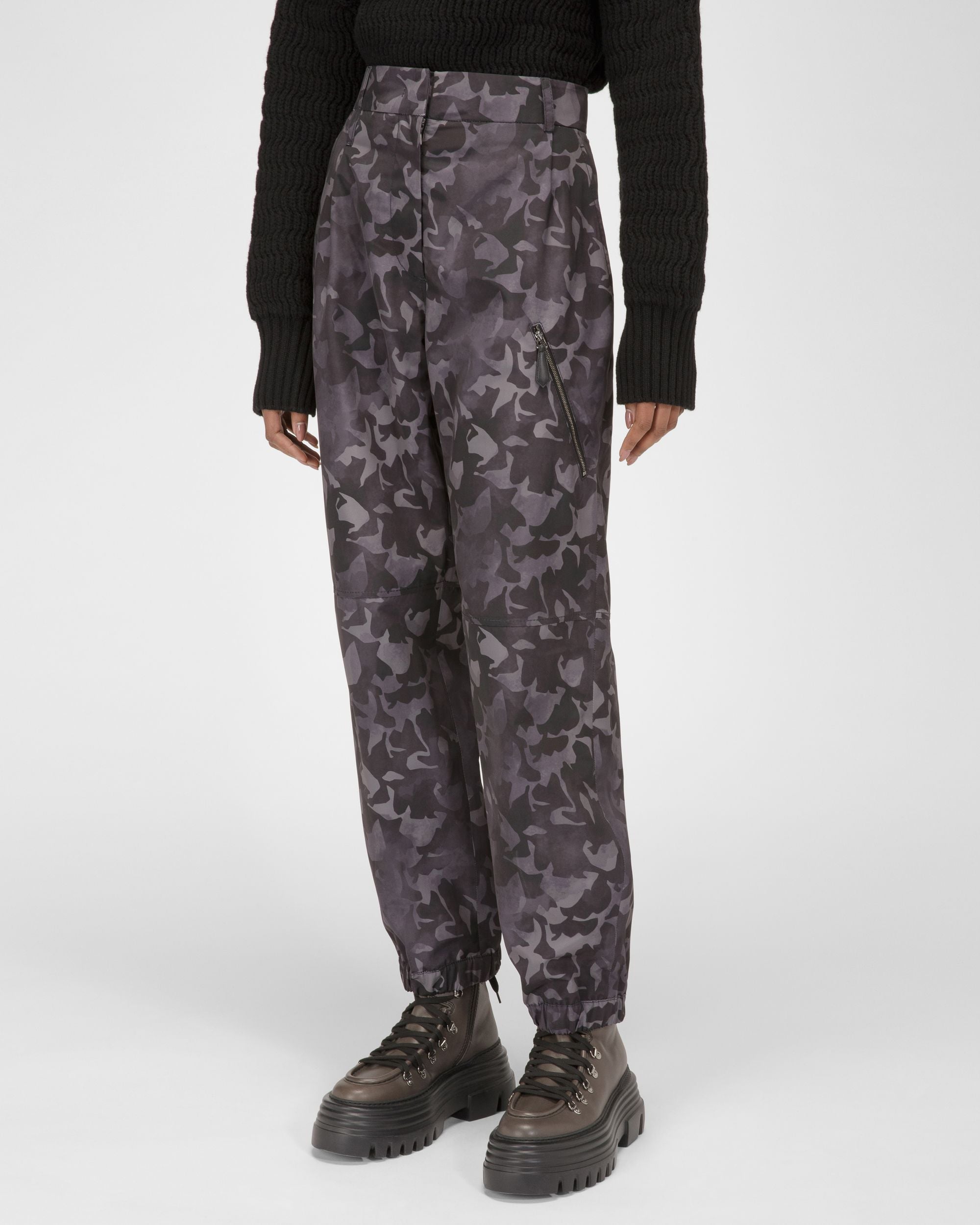 Pantalon En Nylon Recyclé Noir - Femme - Bally - 01